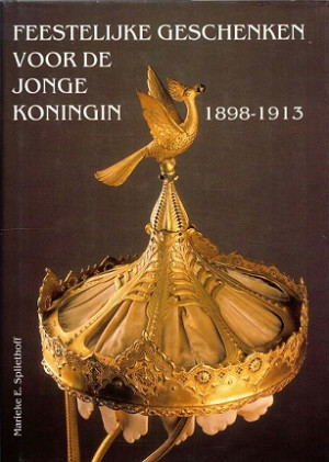 Feestelijke geschenken voor de jonge koningin 1898-1913